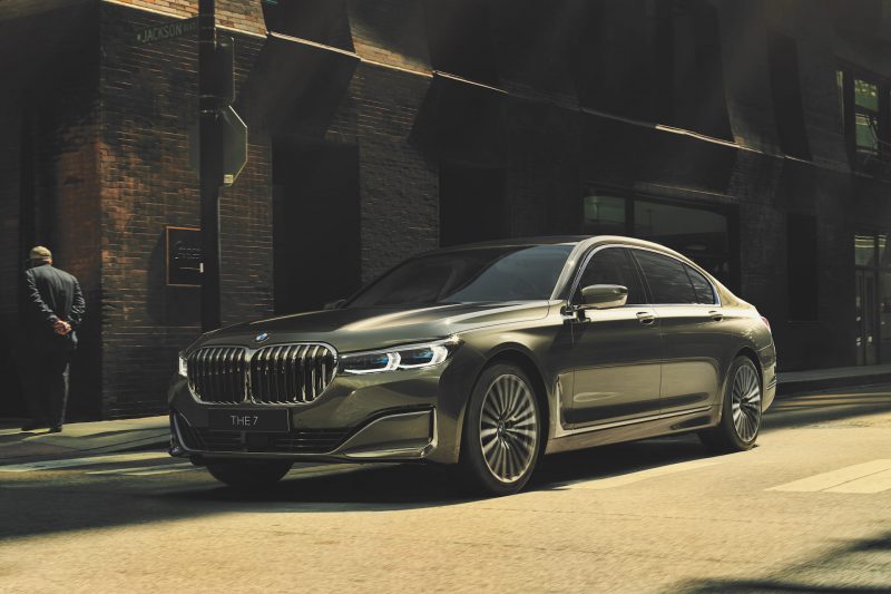 THE 7 – Flagship Luxurious Saloon